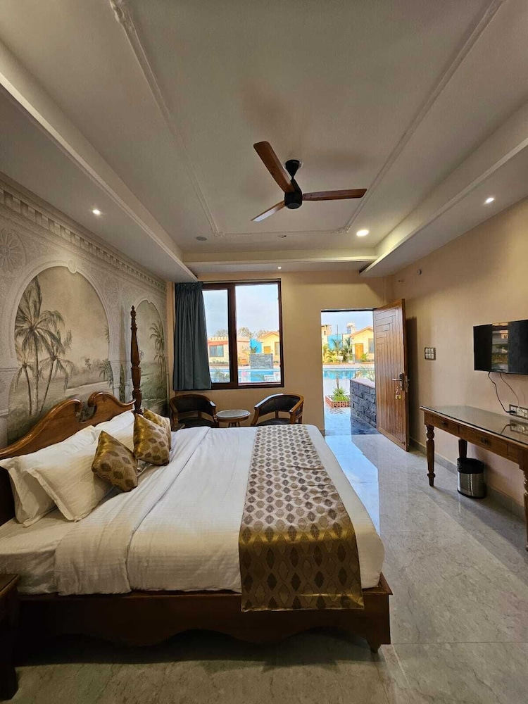 Junior Studio Suite