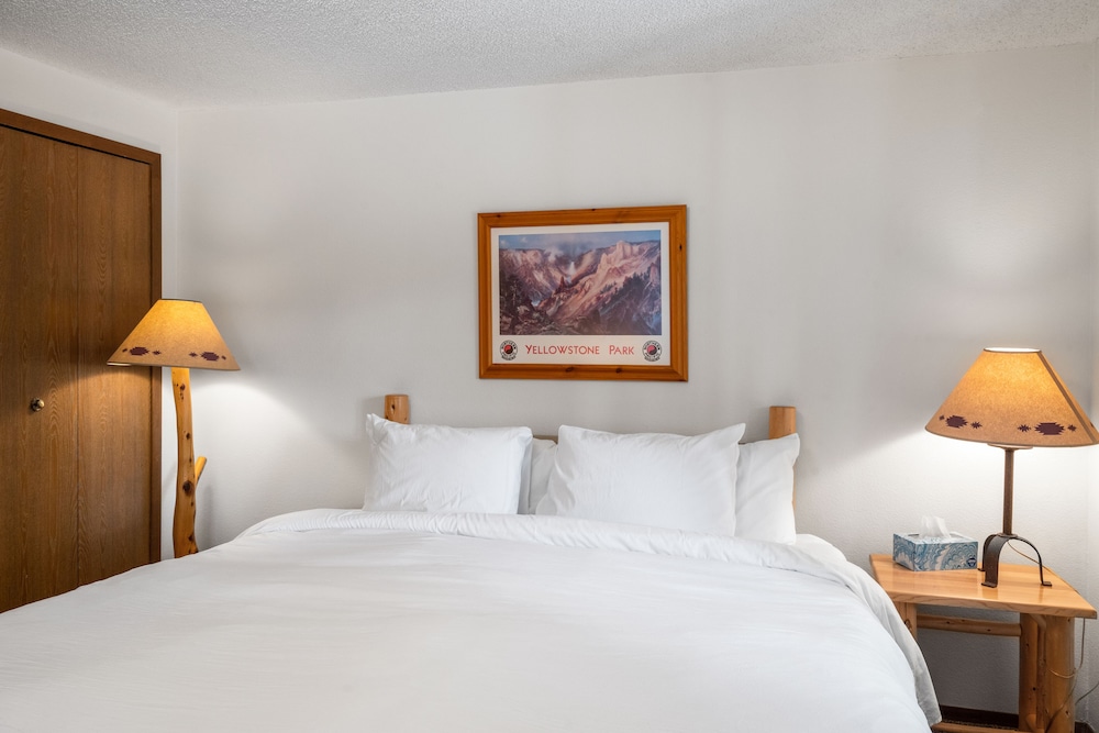 Townhome photo 1