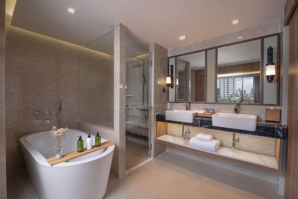 One Bedroom Pool View Suite photo 2