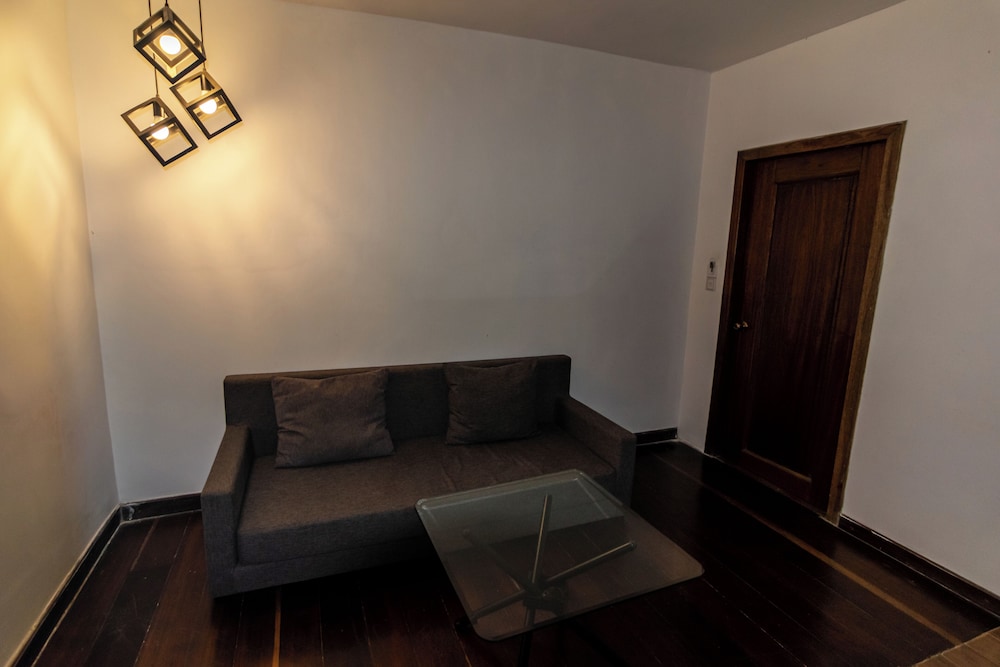 Basic Double Room photo 2