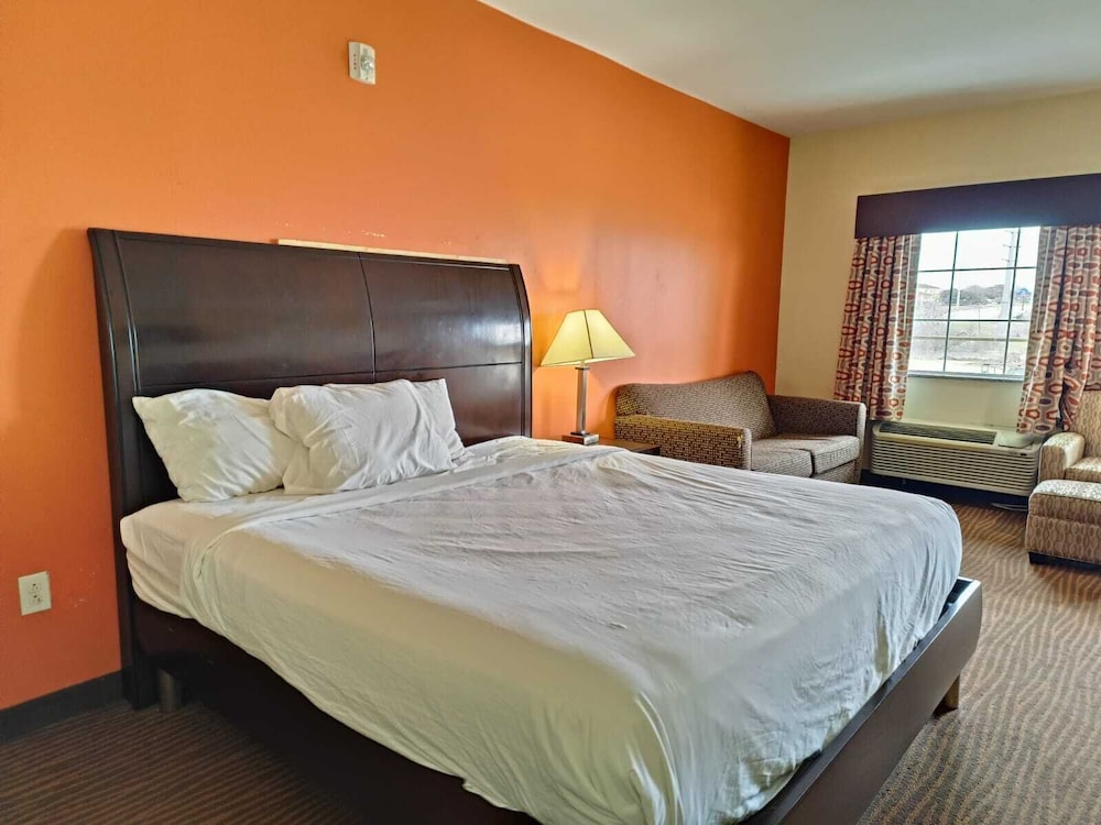 Room (Queen Beds with Kitchenette) photo 1