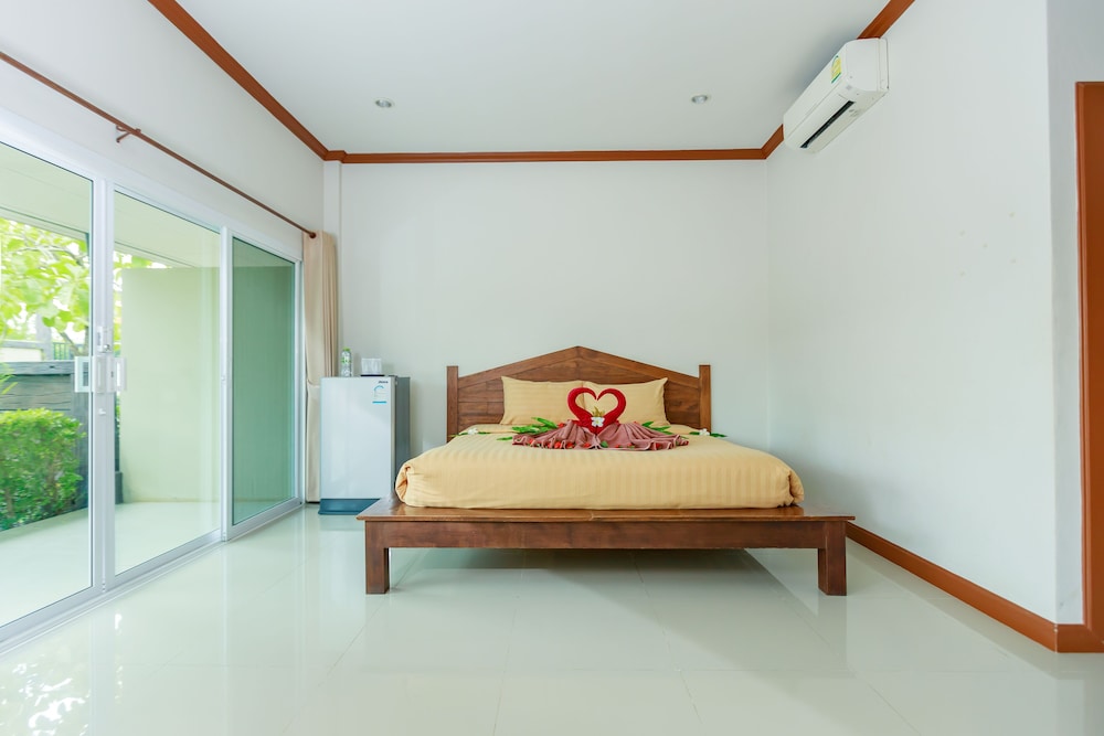 Premium Villa photo 3