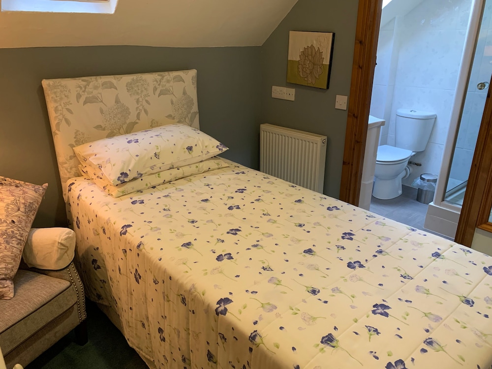 Single Room photo 2