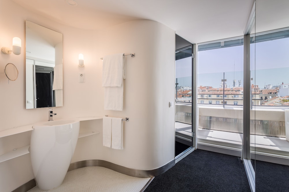 Mini Suite - Photo 9