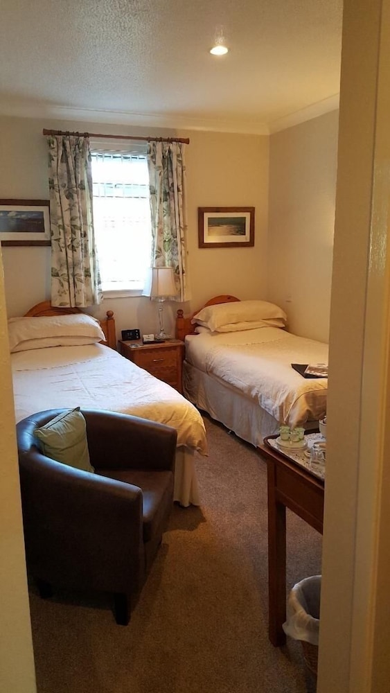 Twin Room, Garden View photo 1