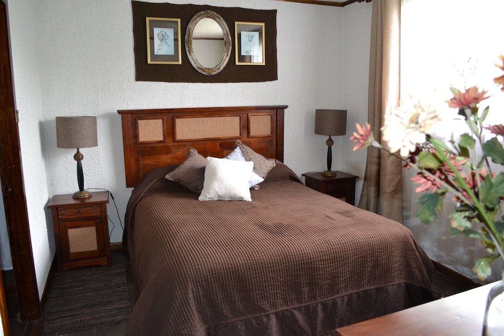 Standard Room, Non Smoking, Garden View photo 2