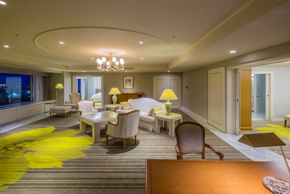 Family Suite, Multiple Beds, Non Smoking, Ocean View (King's)