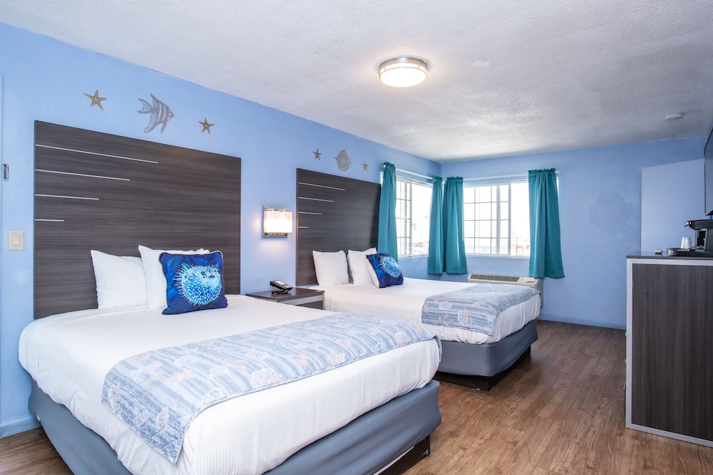 Triple Room, Partial Ocean View