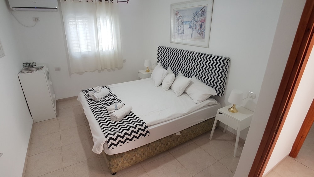 Classic Apartment, 2 Bedrooms photo 1
