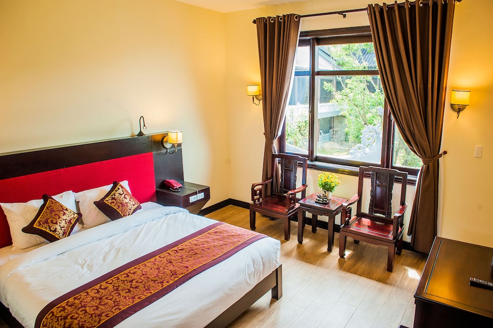 Deluxe Double or Twin Room photo 2
