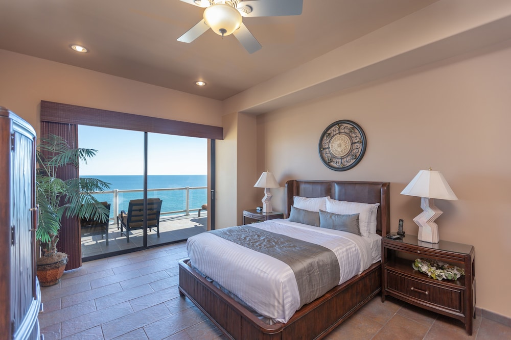 Room, 1 Bedroom, Oceanfront photo 2