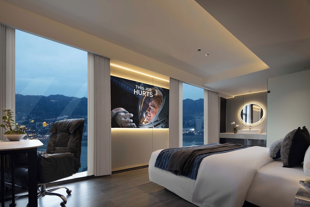 Luxury Double Room, River View