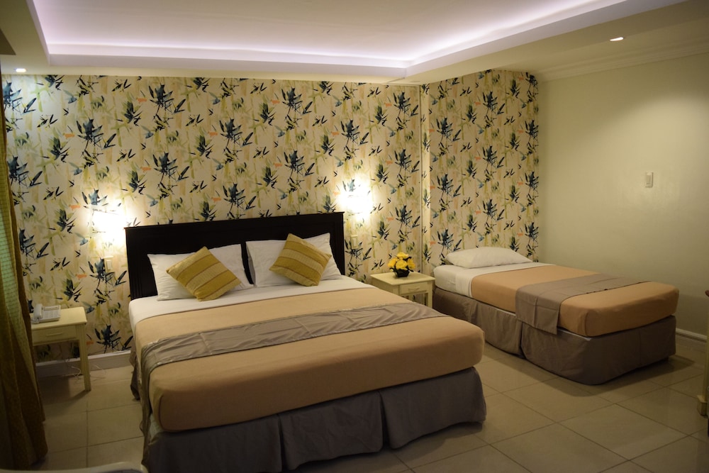 Executive Triple Room
