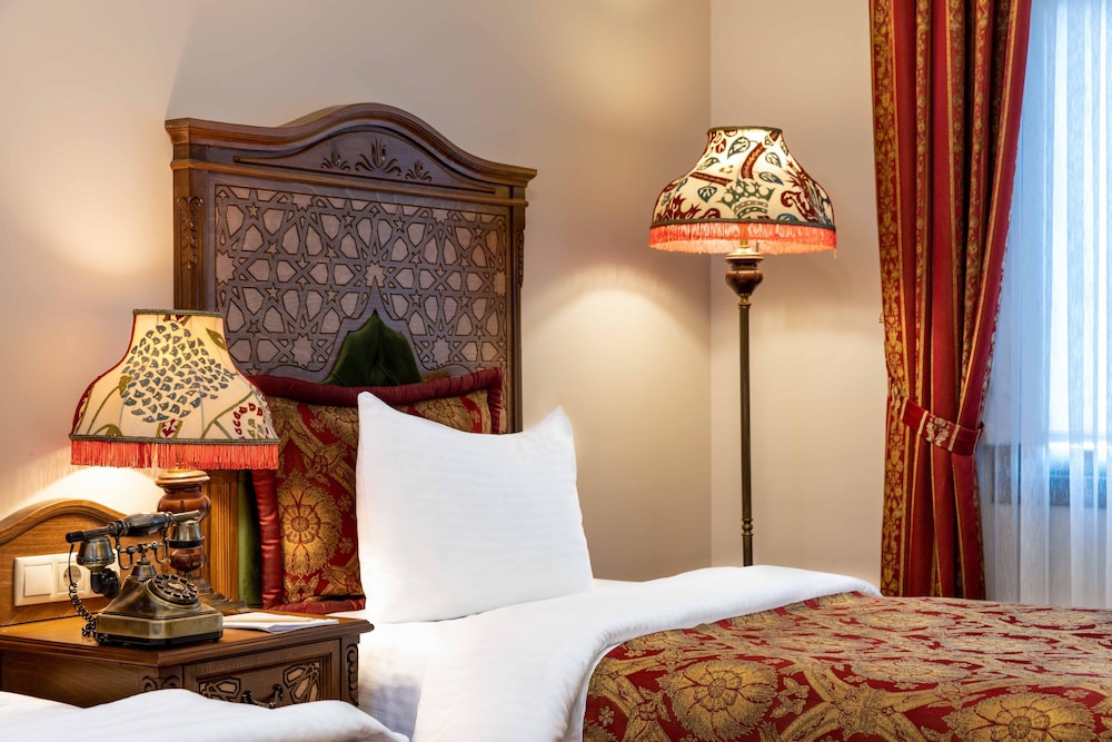 Deluxe Triple Room photo 3