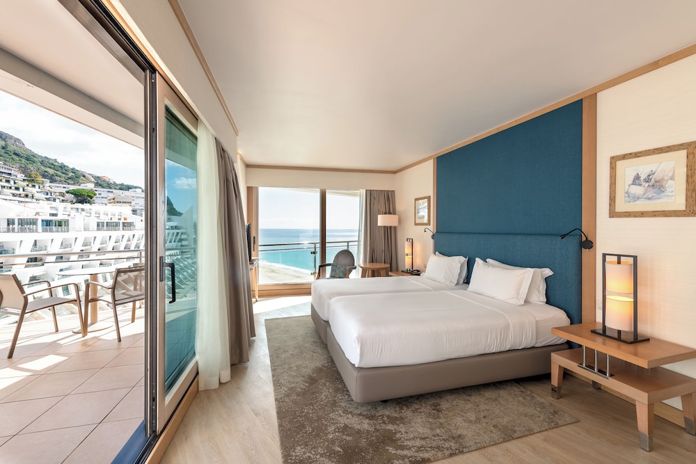 Deluxe Room, Ocean View - Photo 2