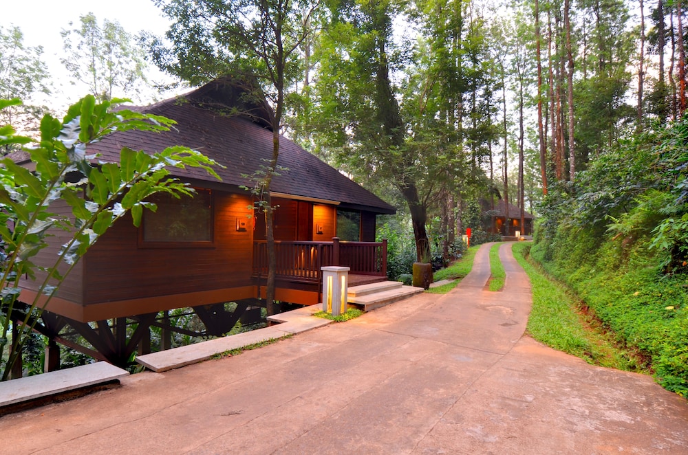 Luxury Cottage(Child below 12 years strictly not allowed) photo