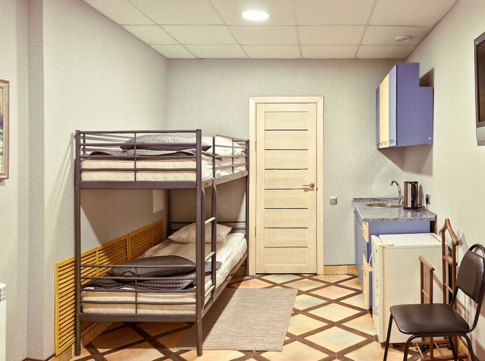 Economy Double Room with bunk bed