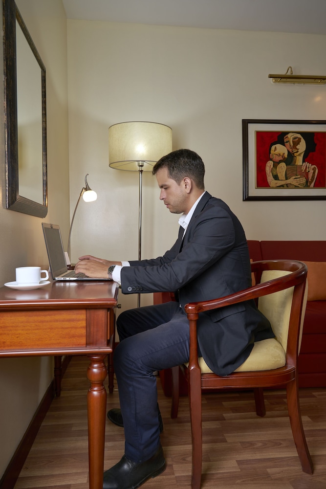 Presidential Suite photo 3
