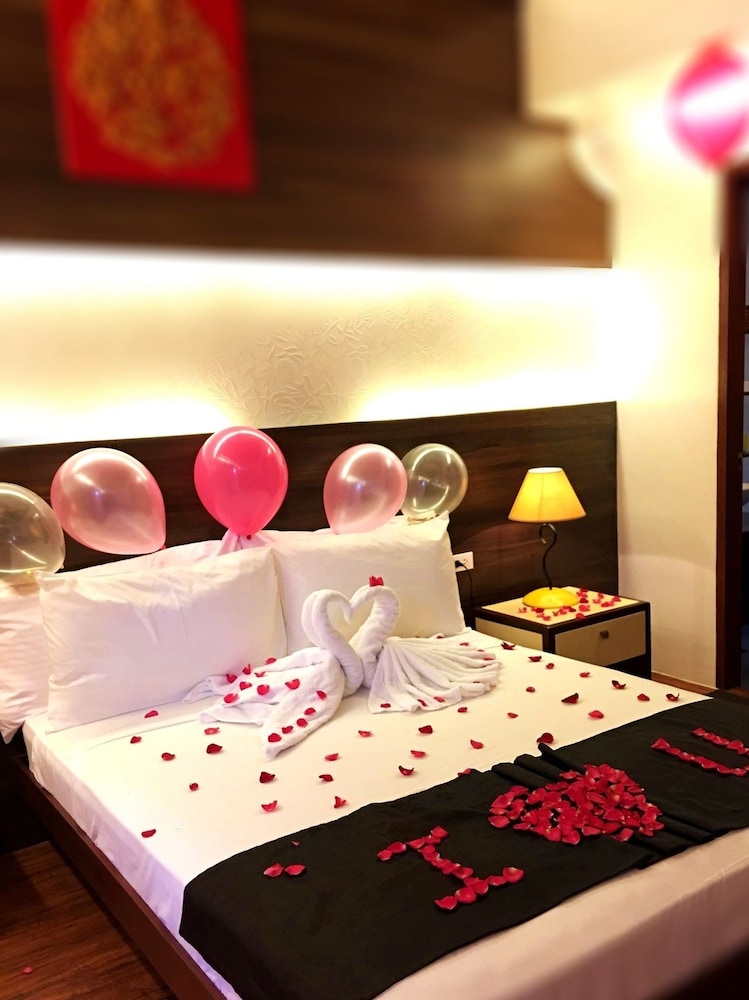 Design Room, 1 Queen Bed photo 3