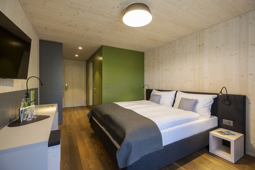 Lifestyle Riverside - Photo 1