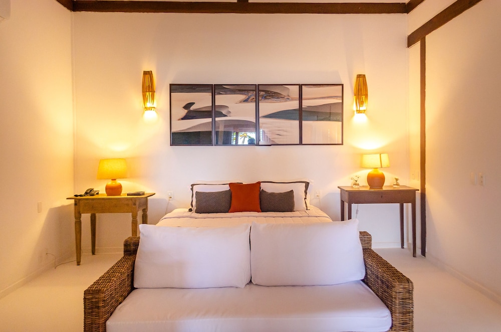 Master suite with sea view and private pool photo 1