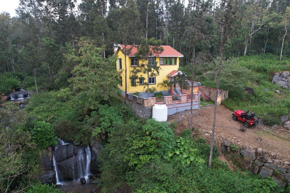 Luxury Villa photo 3