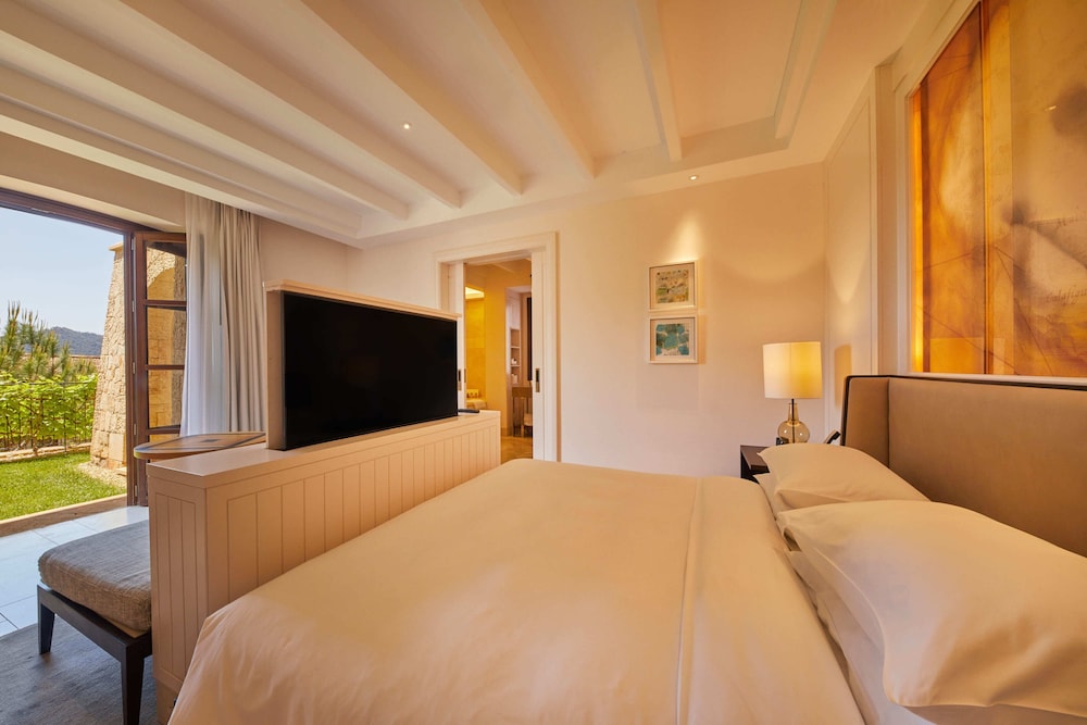 Grand Suite (Garden) thumbnail 5
