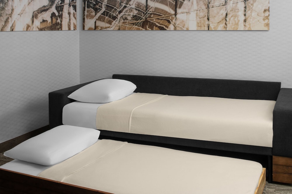 Studio, Multiple Beds (High Floor) - Photo 1