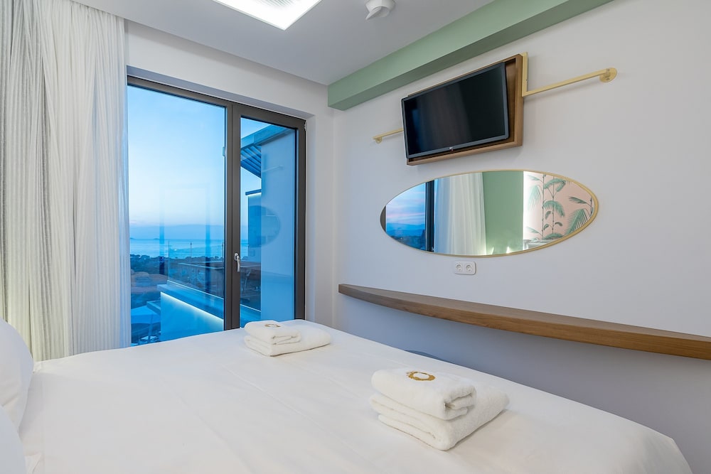 Villa, Sea View (Happiness, Outdoor Spa Tub) - Photo 30