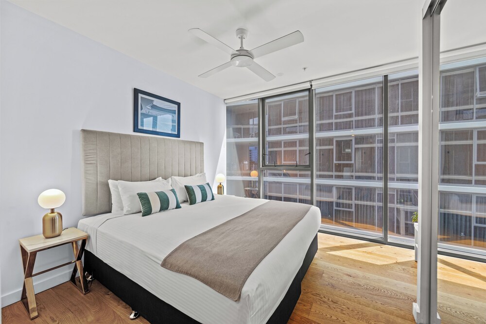 Studio Apartment - No Car Park - Photo 7