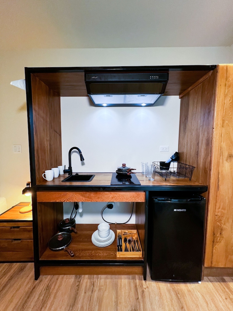 Deluxe Studio Suite photo 3