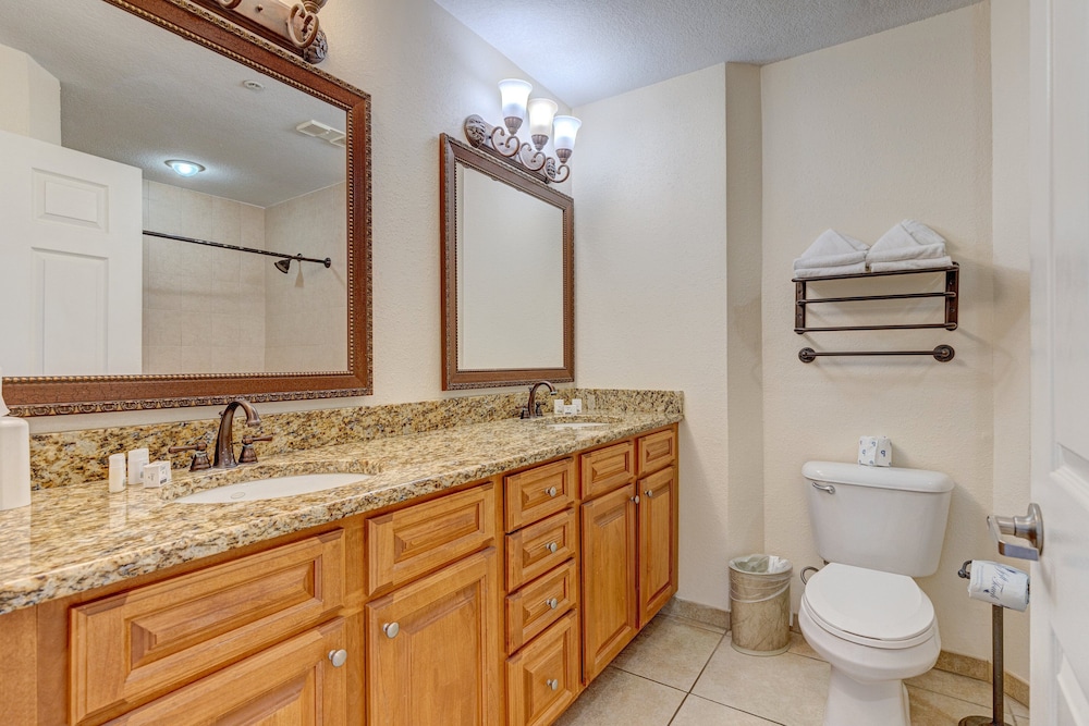 Studio, 2 Queen Beds, Hot Tub, Ocean View (Daytona Beach Resort 1421)
