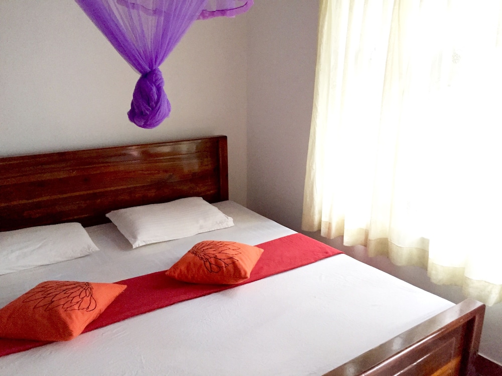 Standard Room ( NON AC ) photo 2