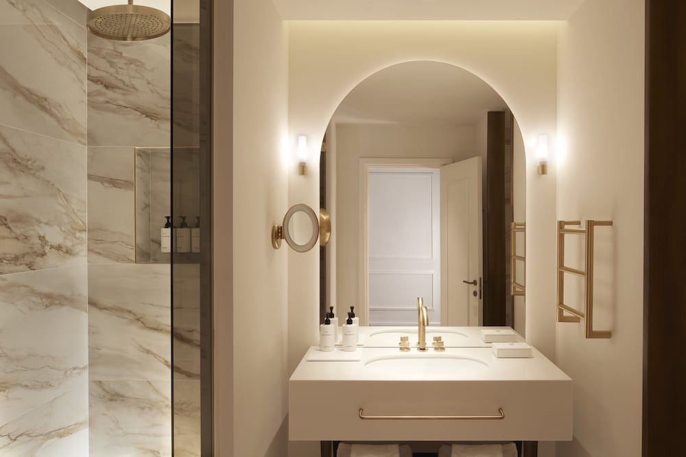 Premium Room, 1 King Bed (Via Veneto View)