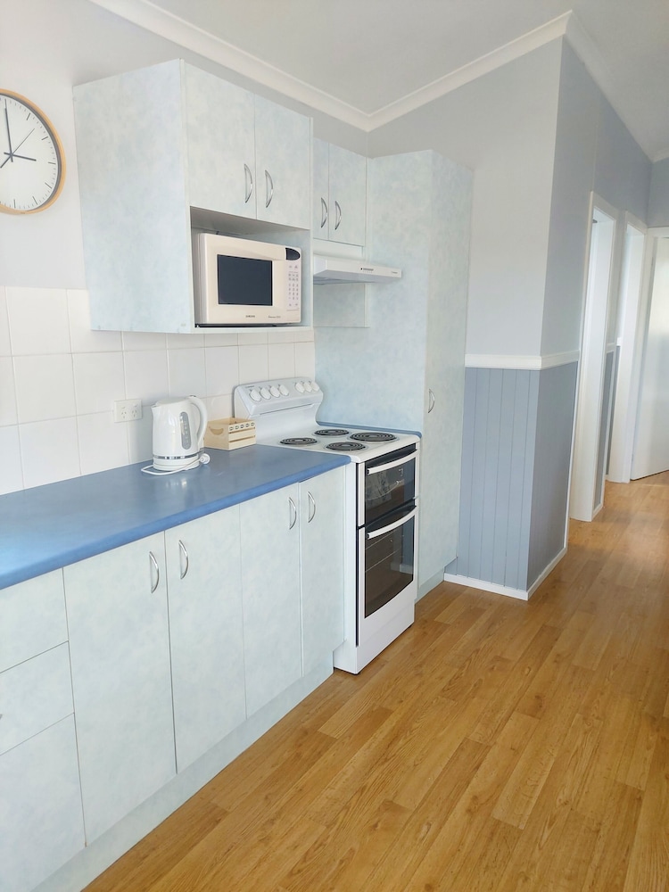 Standard Suite, 2 Bedrooms, Non Smoking, Kitchen (Villa) photo 3
