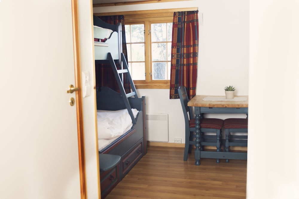 Grand Apartment, Multiple Bedrooms, Private Bathroom photo 1