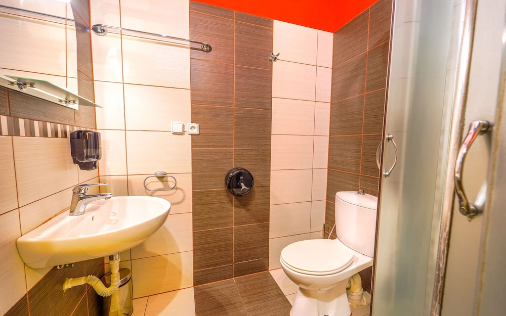 Standard Double or Twin Room photo 2