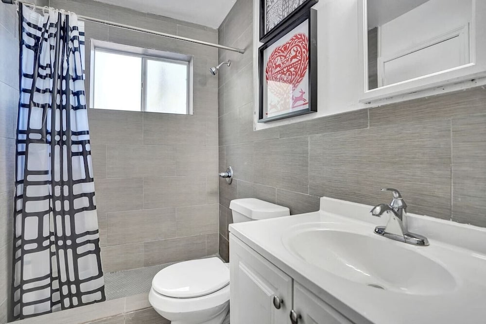 Apartment (2 Bedrooms) photo 2