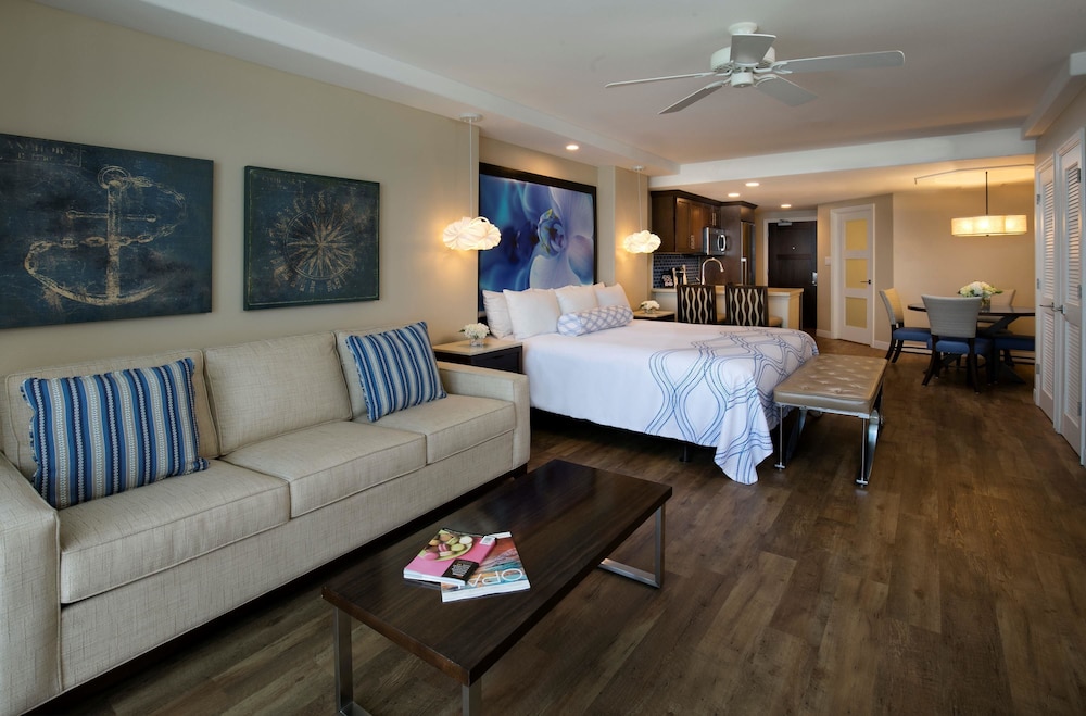 Junior Suite, Beachfront - Photo 1