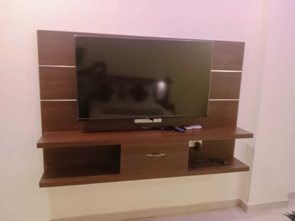 Standard Double Room, Lake View
