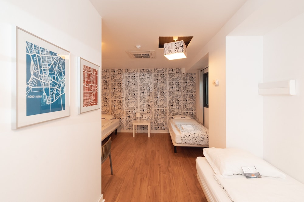 Triple Room, Shared Bathroom (Private Room) photo 1