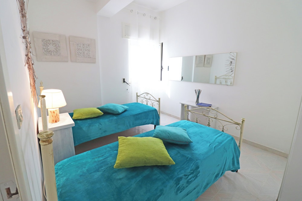 Apartment, 2 Bedrooms, Balcony, Garden View