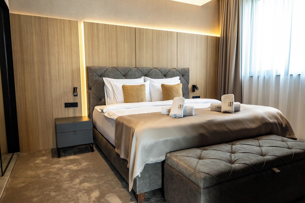Presidential Suite, City View