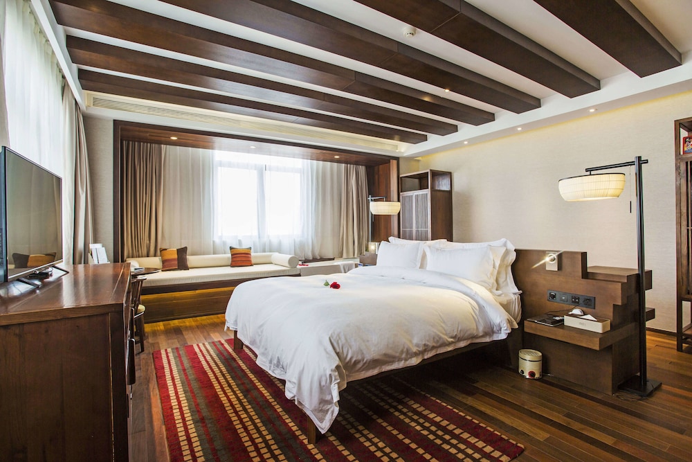 Elite Suite photo 1