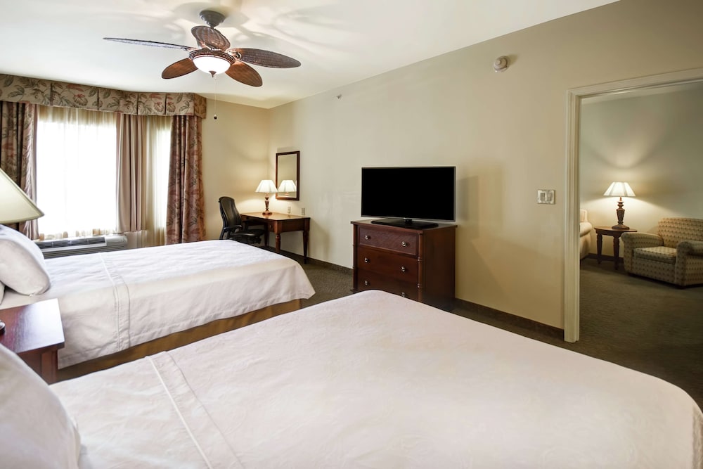 Suite, 2 Queen Beds, Accessible, Non Smoking - Photo 2
