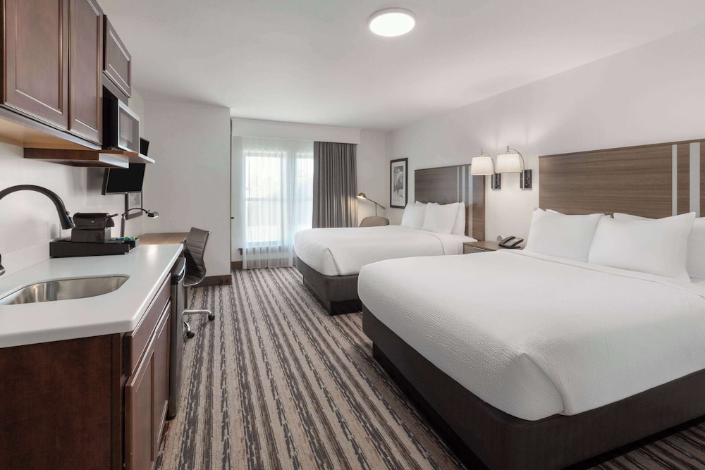 Studio, 2 Queen Beds, Non Smoking (Lodge) - Photo 1