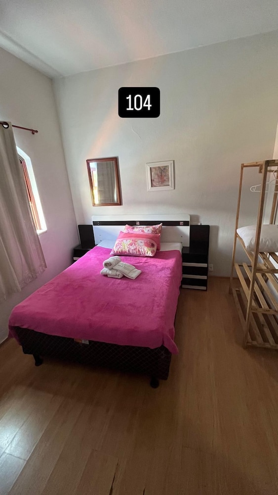 Basic Twin Room
