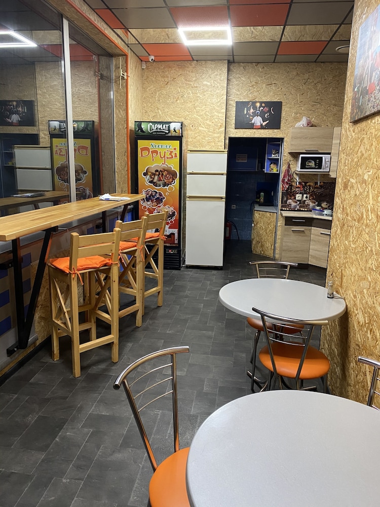 Bed in 8-Bed Mixed Dormitory Room photo 2
