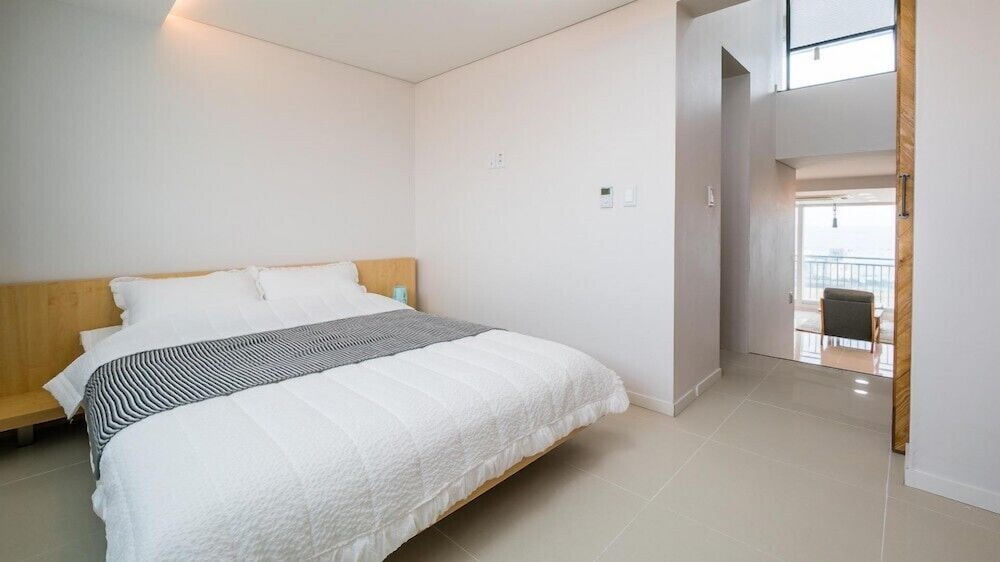 Room (Room 202) photo 2