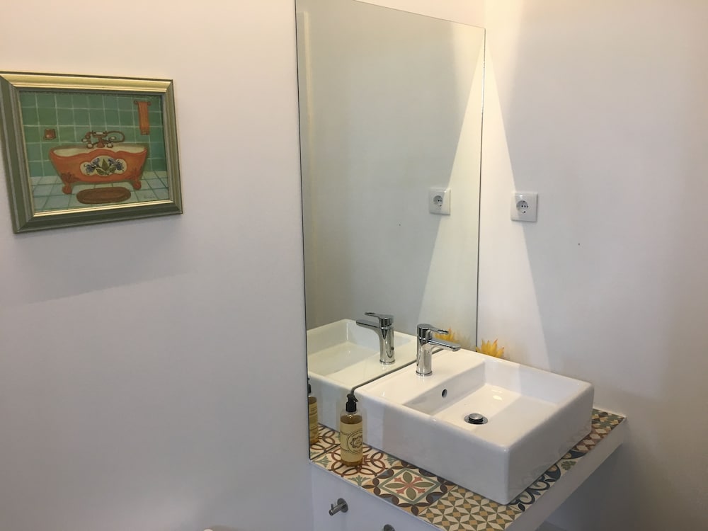 Apartment, 2 Bedrooms, Terrace photo 2